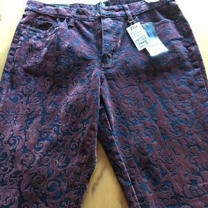 Great holiday dress jean!